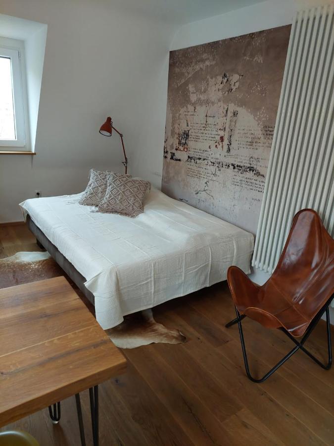 Stilvolle Wohnung Direkt In Der City Wurzburg Bagian luar foto